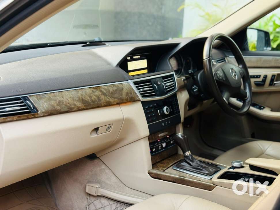 Mercedes-benz E-class E 200 Cgi, 2011, Petrol