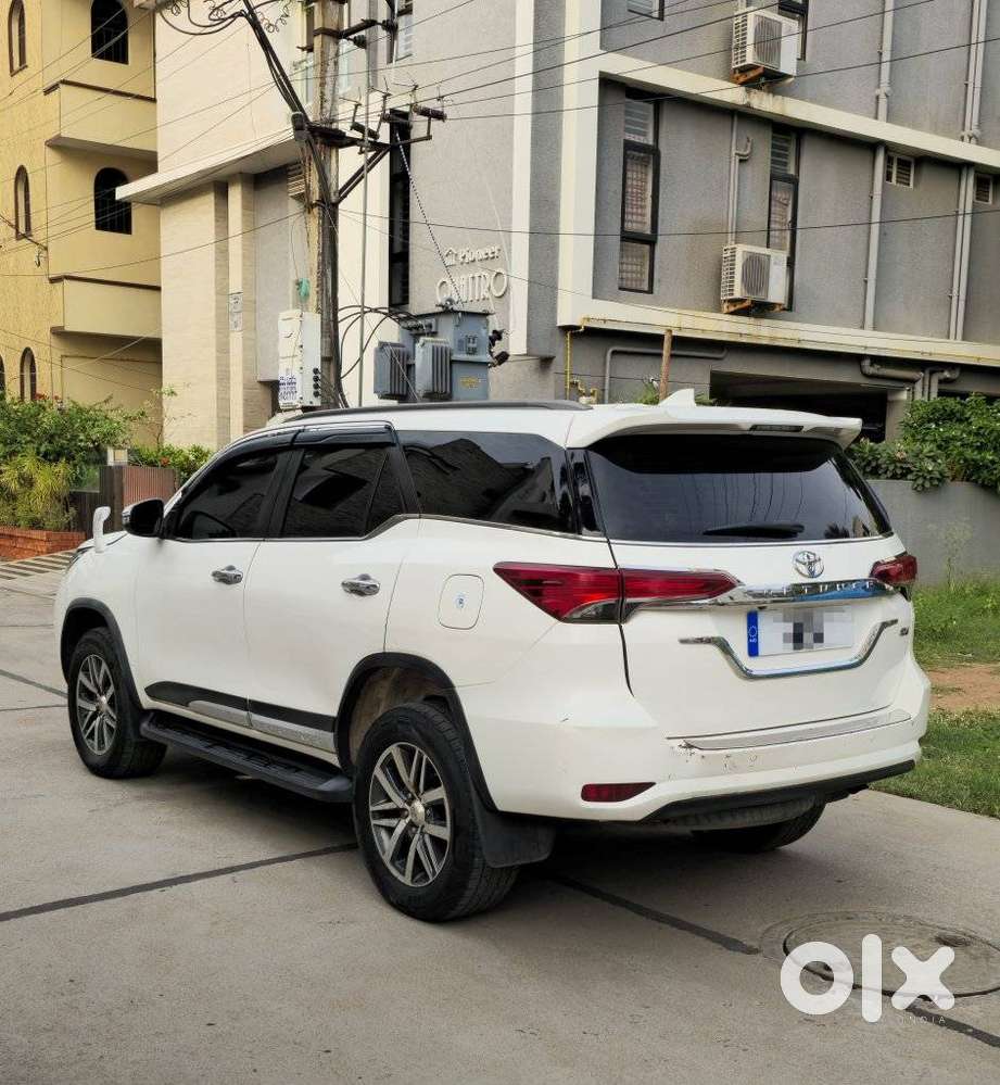 Toyota Fortuner 3.0 4x4 Manual, 2019, Diesel