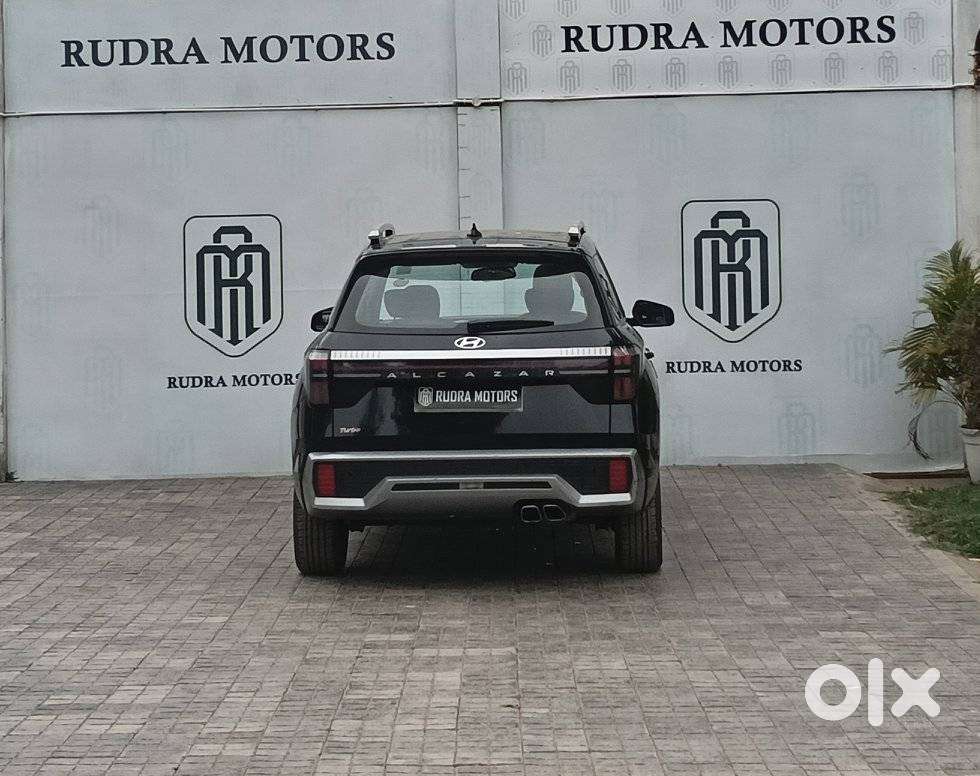 Hyundai Alcazar Prestige 7-seater, 2024, Petrol