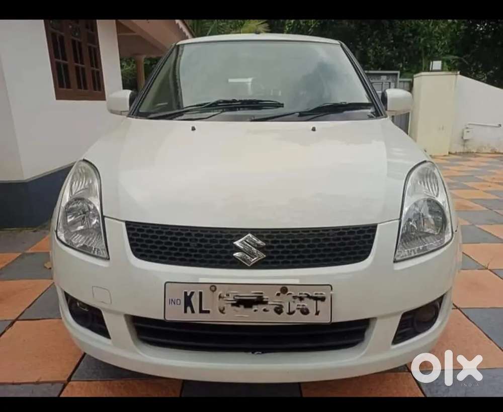 Urgent Sale  Maruti Suzuki Swift 2009 Diesel