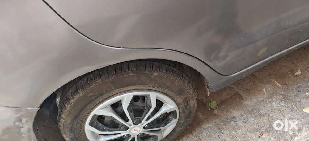 2015 Honda Amaze डीज़ल ऑटोमैटिक