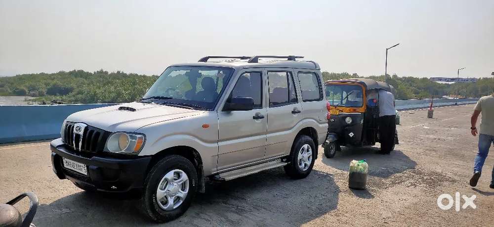 Mahindra Scorpio Lx