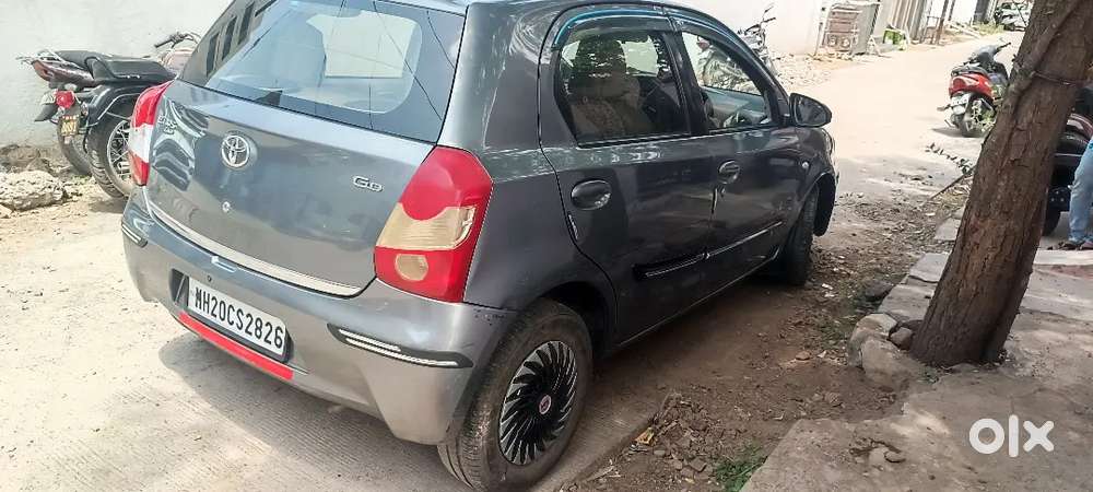 Toyota Etios Liva 2013 Diesel 100000 Km Driven