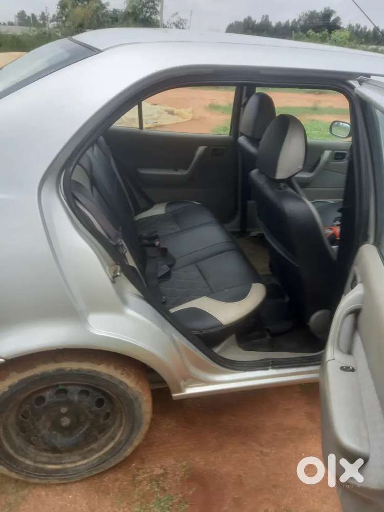 Ford Ikon 1.6 Exi 2004