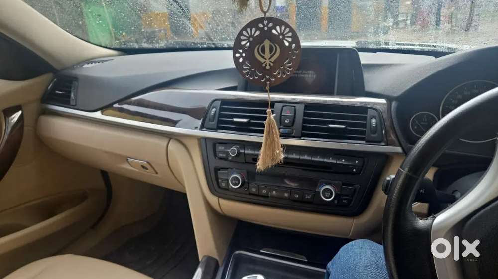 Bmw Coperate Edition, 12 September,2015, Pearl White, Genuine