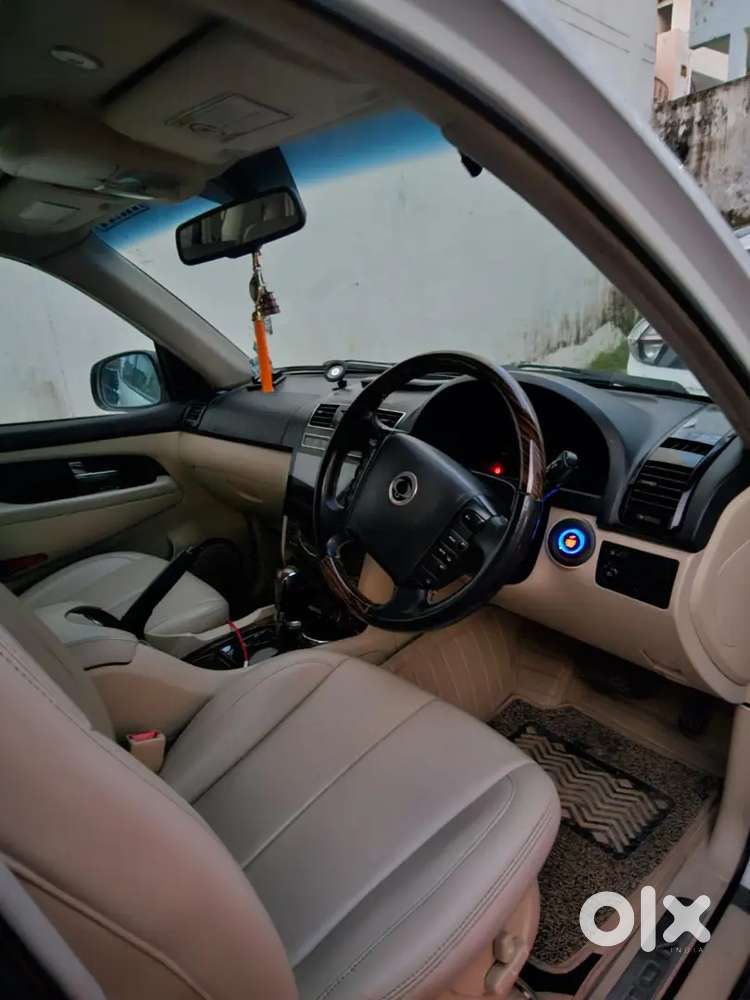 Mahindra Rexton Rx7 Awd Diesel 2013