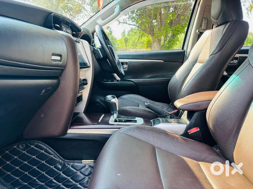 Toyota Fortuner 2018 Diesel 99000 Km Driven