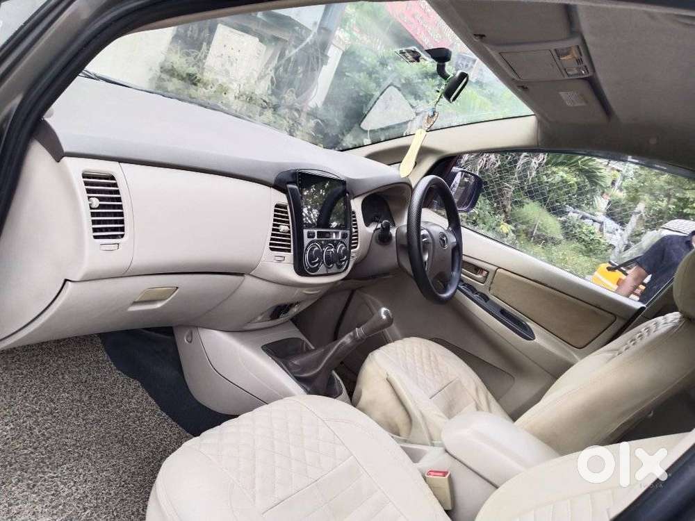 Toyota Innova 2.5 G (diesel) 7 Seater, 2012, Diesel