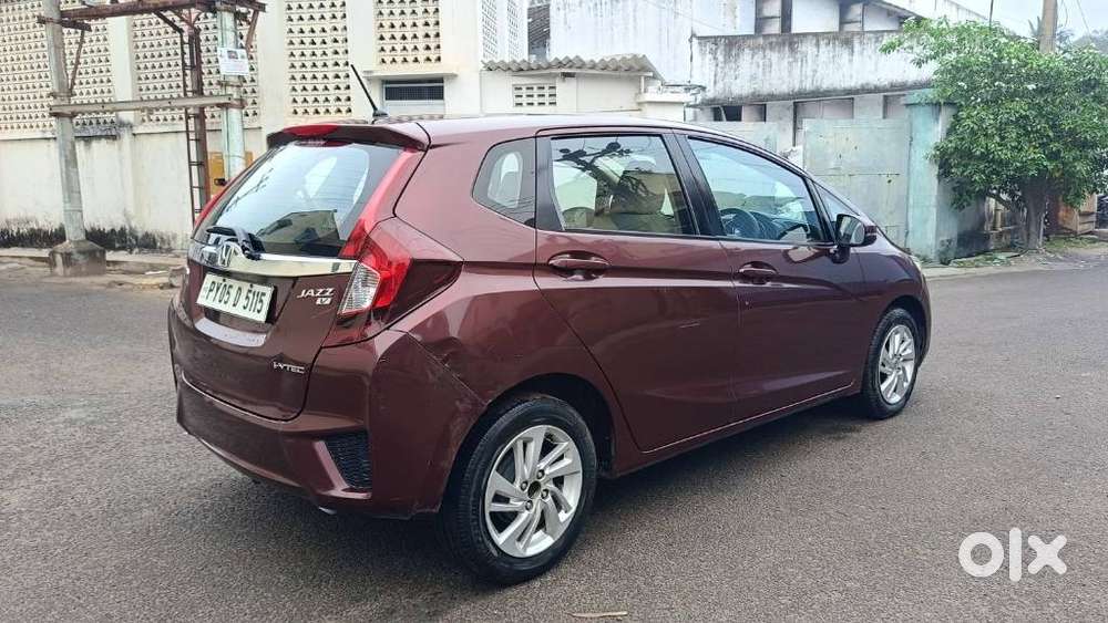 Honda Jazz V Cvt, 2017, Petrol