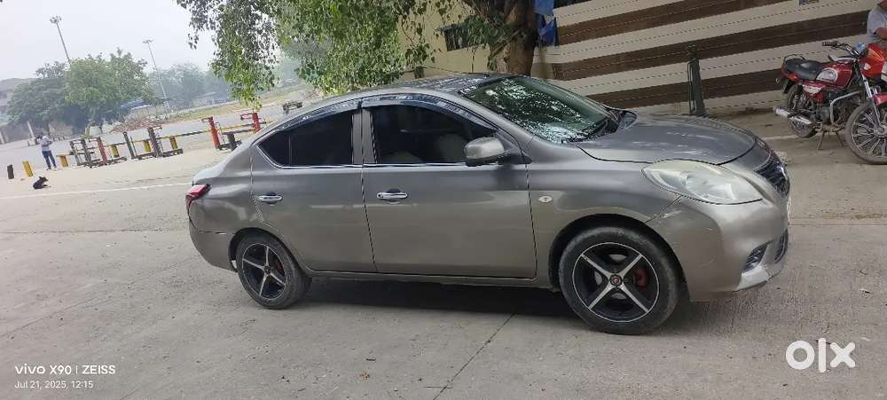 Nissan Sunny 2012 Petrol 85000 Km Driven