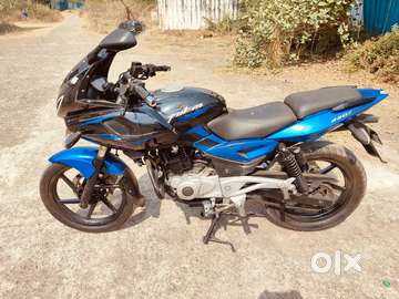 Pulsar 220 best sale exchange offer