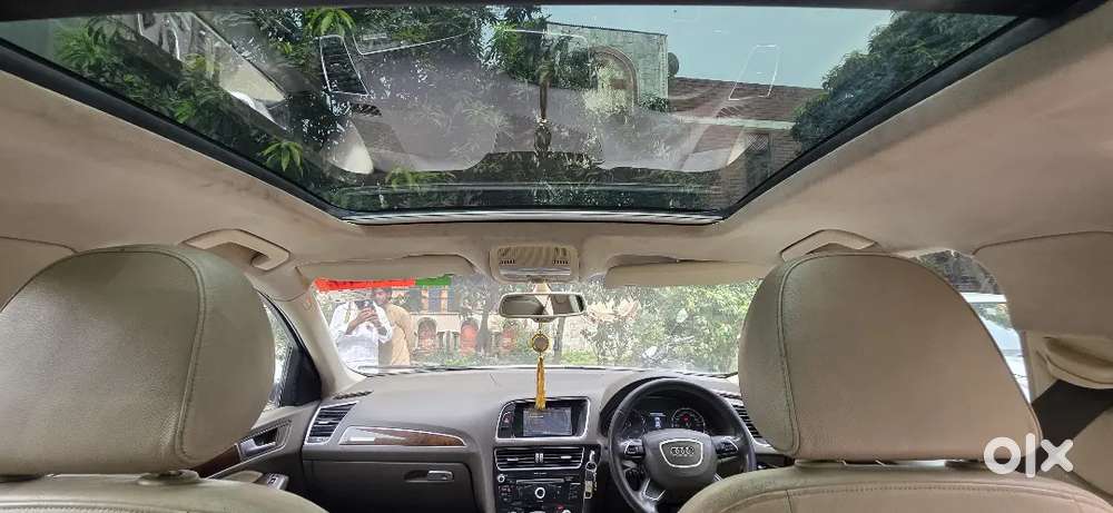 Single-handed Audi Q5 Quattro (2016) Diesel - Like New Condition