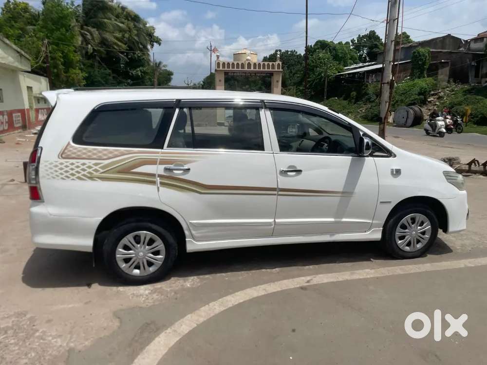 Toyota Innova 2014 2owner Total Original