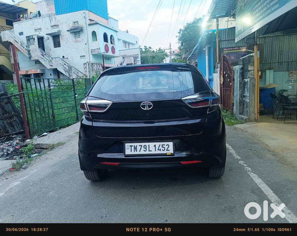 Tata Altroz 1.2 Xt Dark Edition Petrol, 2022, Petrol