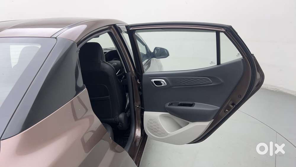 Hyundai Aura Sx 1.2 Petrol, 2022, Petrol