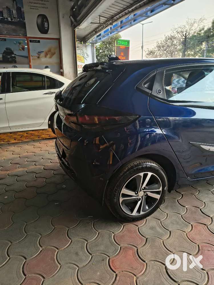 Tata Altroz 2023 Petrol Well Maintained