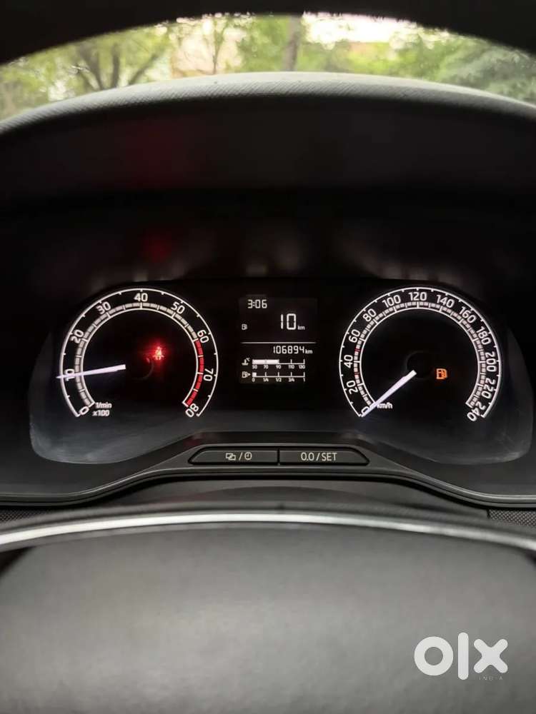 Skoda Kushaq Ambition 1.0l Tsi Mt, 2022, Petrol