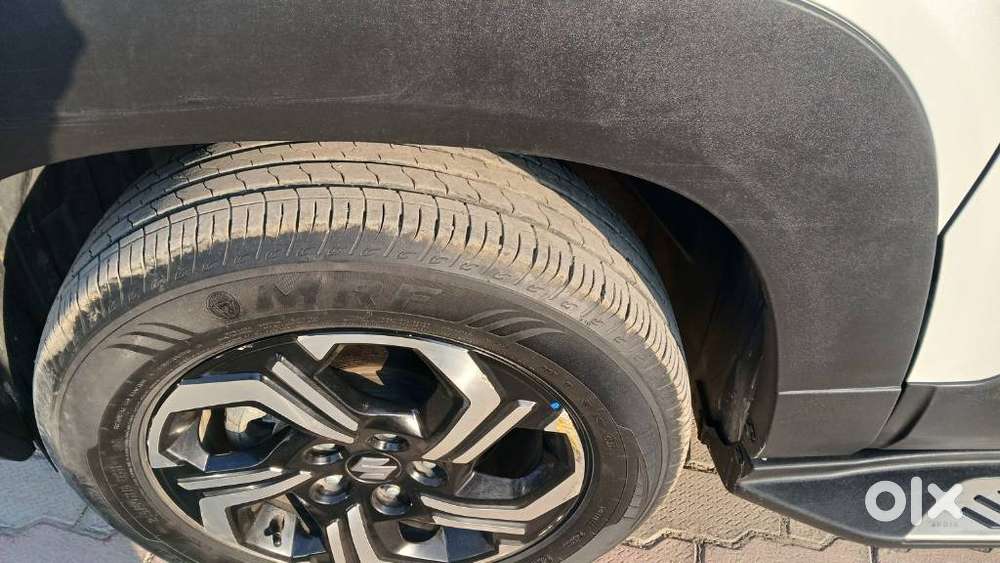 Maruti Suzuki Brezza Zxi Plus Smart Hybrid, 2023