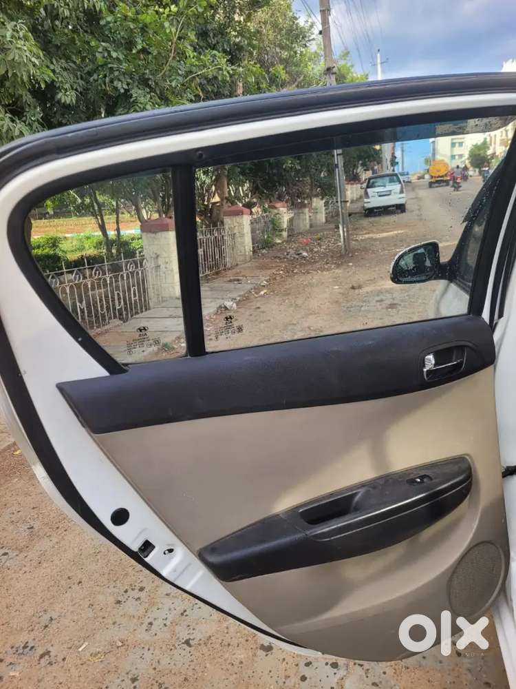 Hyundai I20 Magna 2013