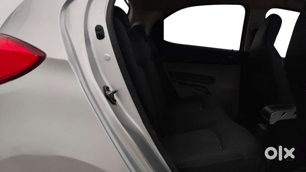 Tata Tiago 1.05 Revotorq Xt, 2018, Diesel