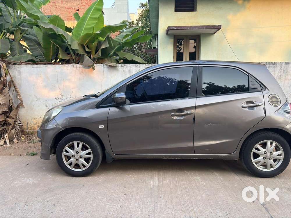 Honda Brio 2014 Petrol Well Maintained