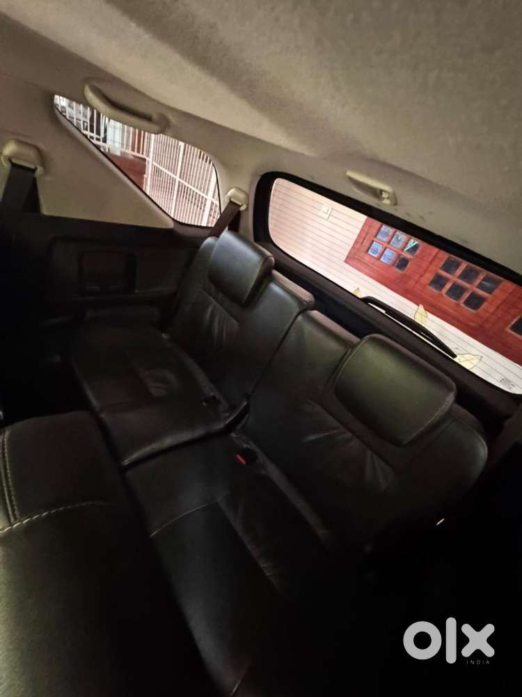 Toyota Fortuner 2015 Diesel Well Maintained