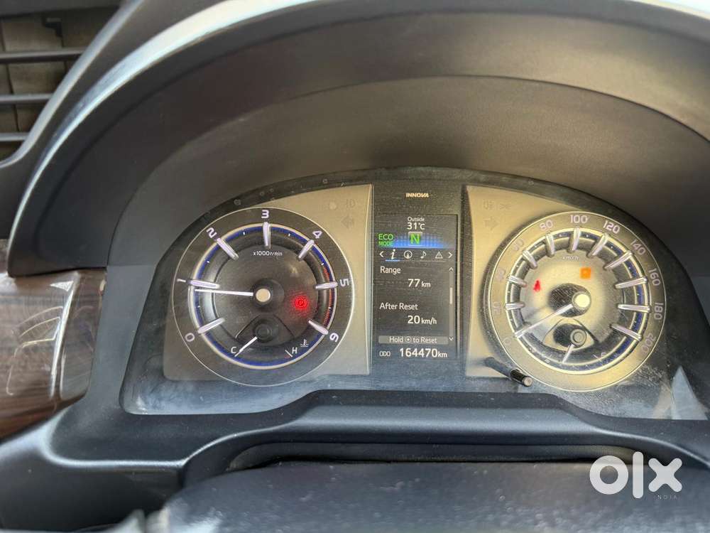 Toyota Innova Crysta 2.8 Zx At, 2016, Diesel