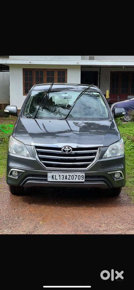 2015 V Innova 7 Seater