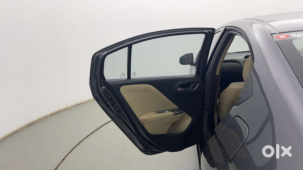 Honda City 1.5 Zx Cvt I-vtec, 2017, Petrol