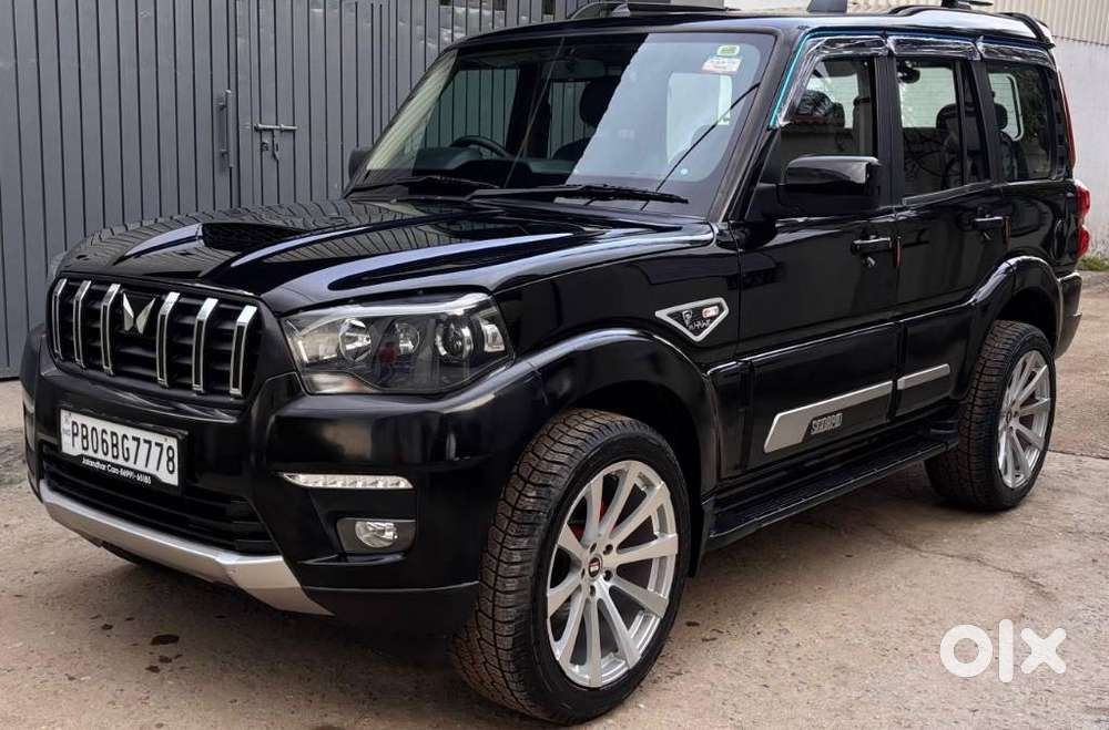 Mahindra Scorpio Classic, 2024, Diesel