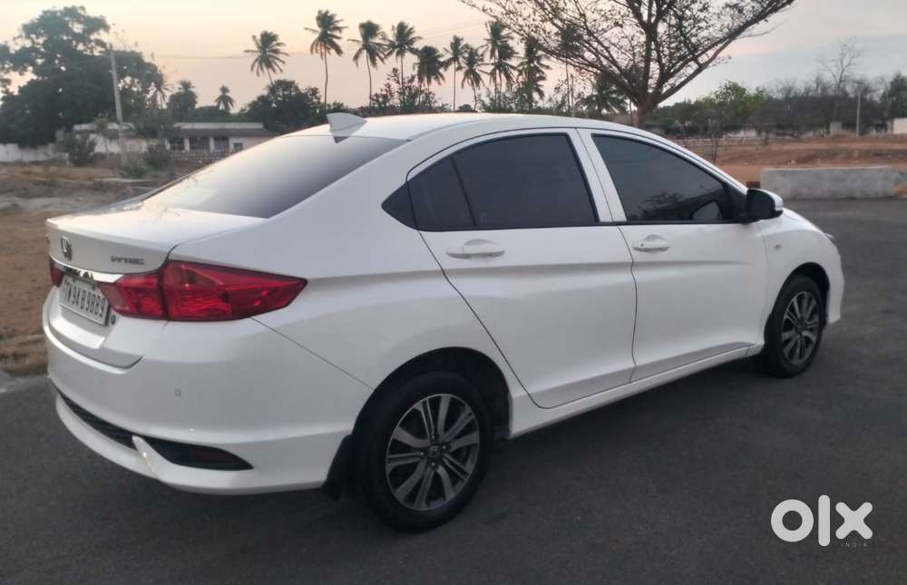 Honda City, 2021, Petrol