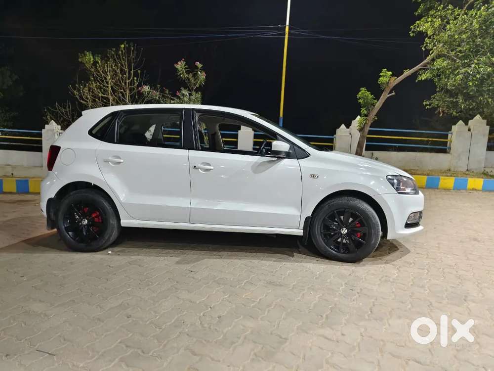 Volkswagen Polo 2015 Diesel 102560 Km Driven
