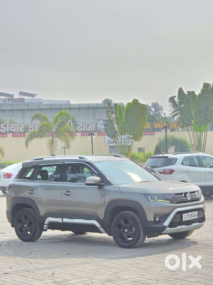 Maruti Suzuki Brezza 1.5 Zxi Smart Hybrid, 2022, Petrol