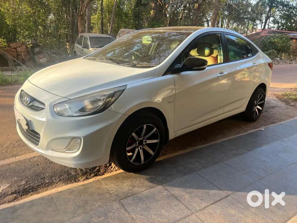 Hyundai Verna 2012 Diesel Well Maintained