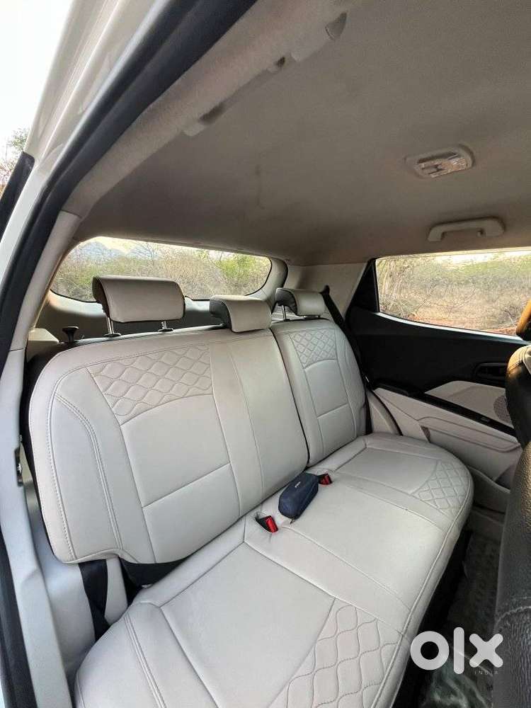 Mahindra Xuv300 W6 Diesel, 2023, Diesel