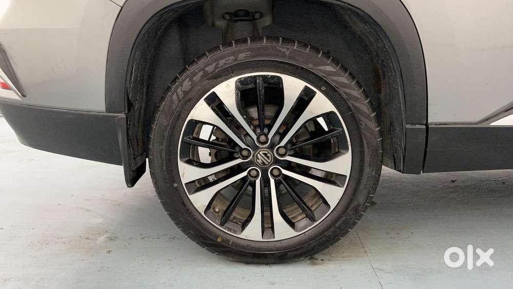 Mg Hector Plus Sharp Hybrid 1.5 Mt, 2021, Petrol
