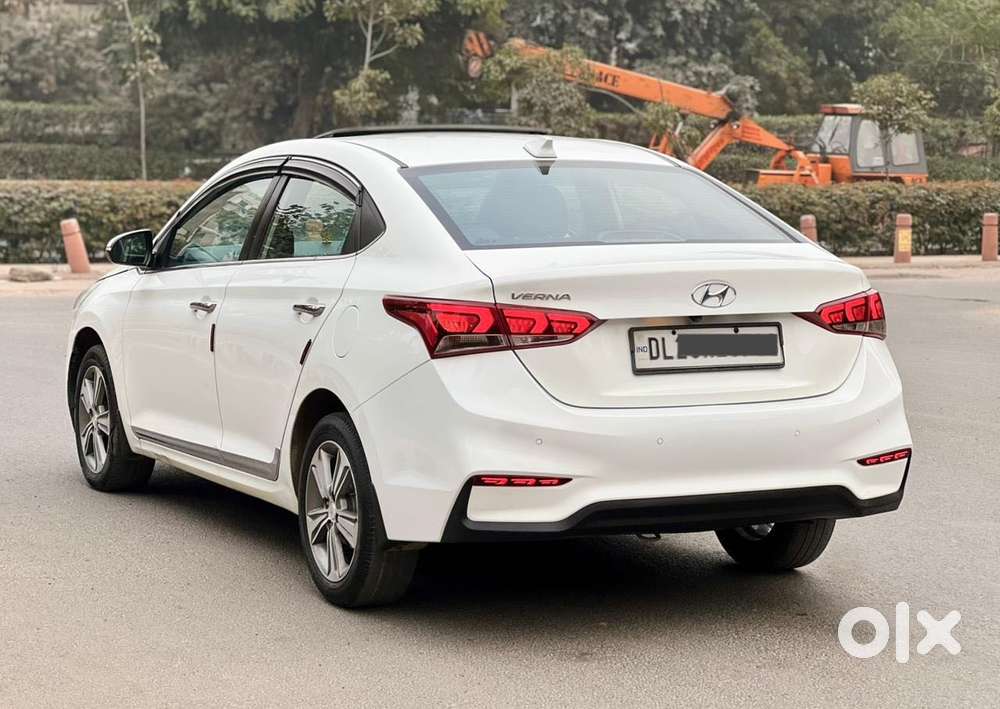 Hyundai Verna 1.5 Sx Ivt, 2019, Petrol