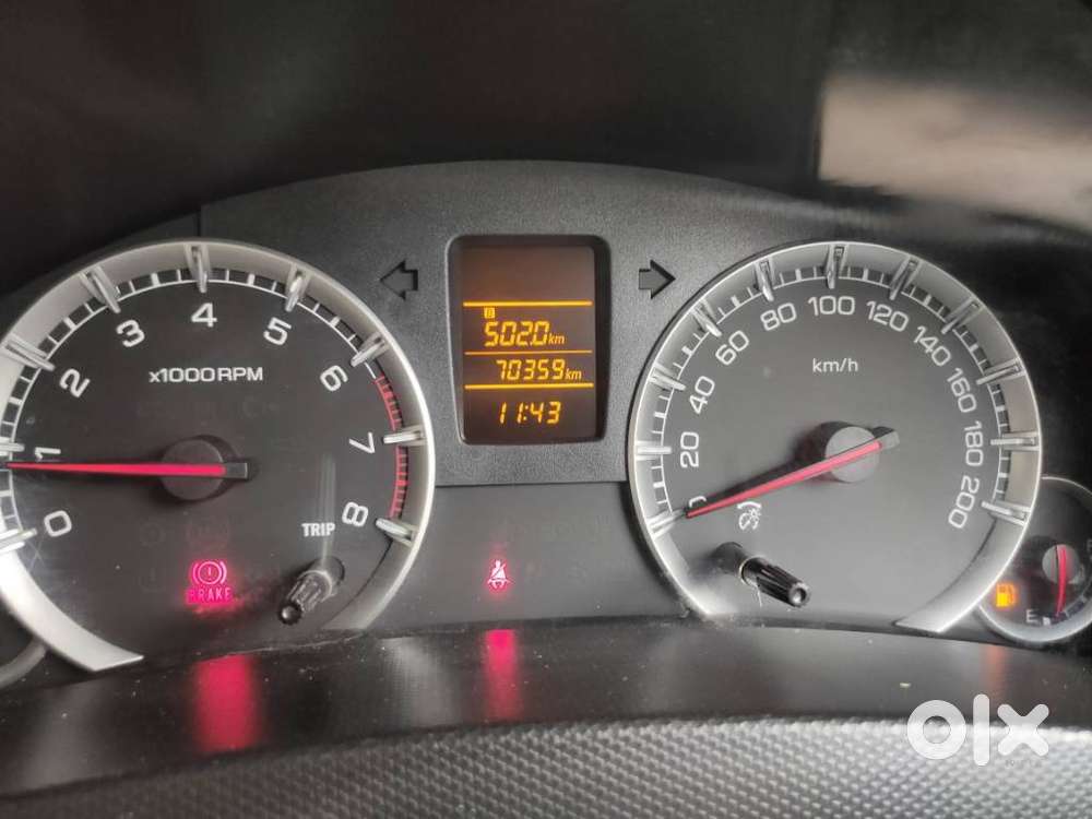 Maruti Suzuki Swift Dzire Vxi Optional, 2017, Petrol