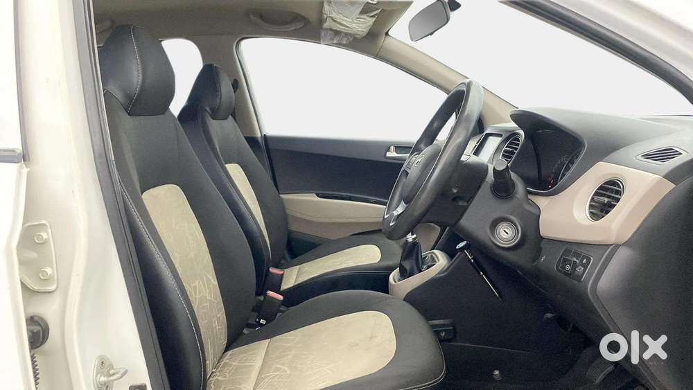 Hyundai Grand I10 1.2 Kappa Sportz Option, 2017, Cng & Hybrids