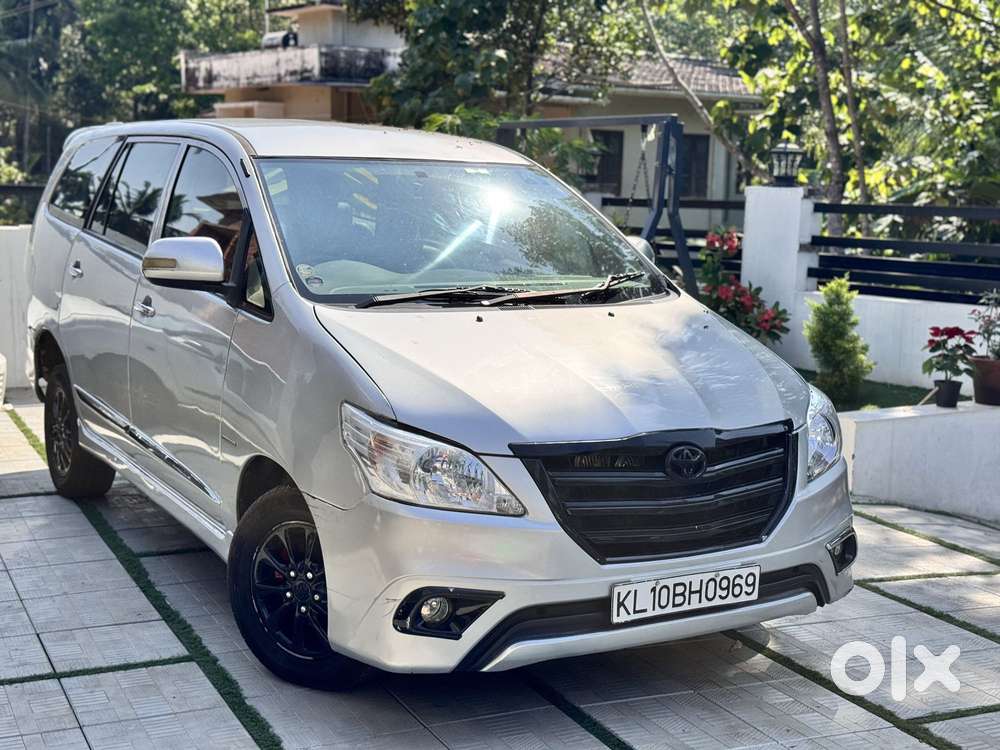 Toyota Innova [2013-2016] 2.5 V Diesel 7 Str, 2014, Diesel