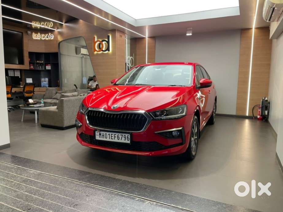 Skoda Slavia 1.0 Tsi Style At, 2023, Petrol