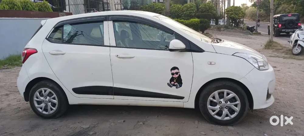 2018 Model Grand I10
Magna Optional
Brand New Tyres 
50 Hjar Chali