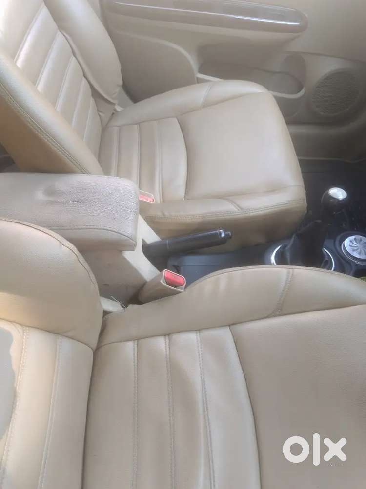 Honda Mobilio 2015 Diesel 150000 Km Driven