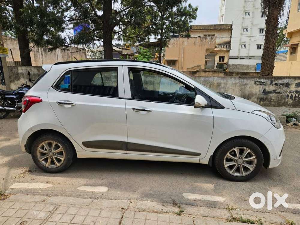 Hyundai Grand I10 Asta Automatic 1.2 Kappa Vtvt, 2016, Petrol