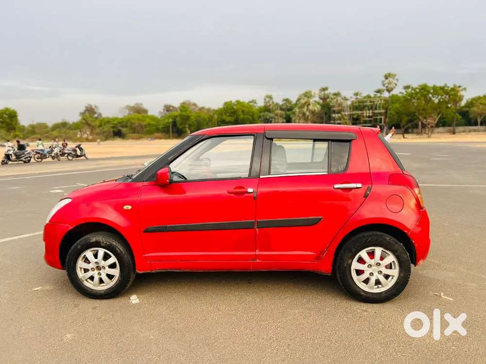 Maruti Suzuki Swift 2011