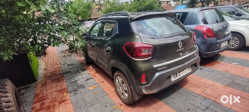 Kwid Automatic 1.0 Rxt