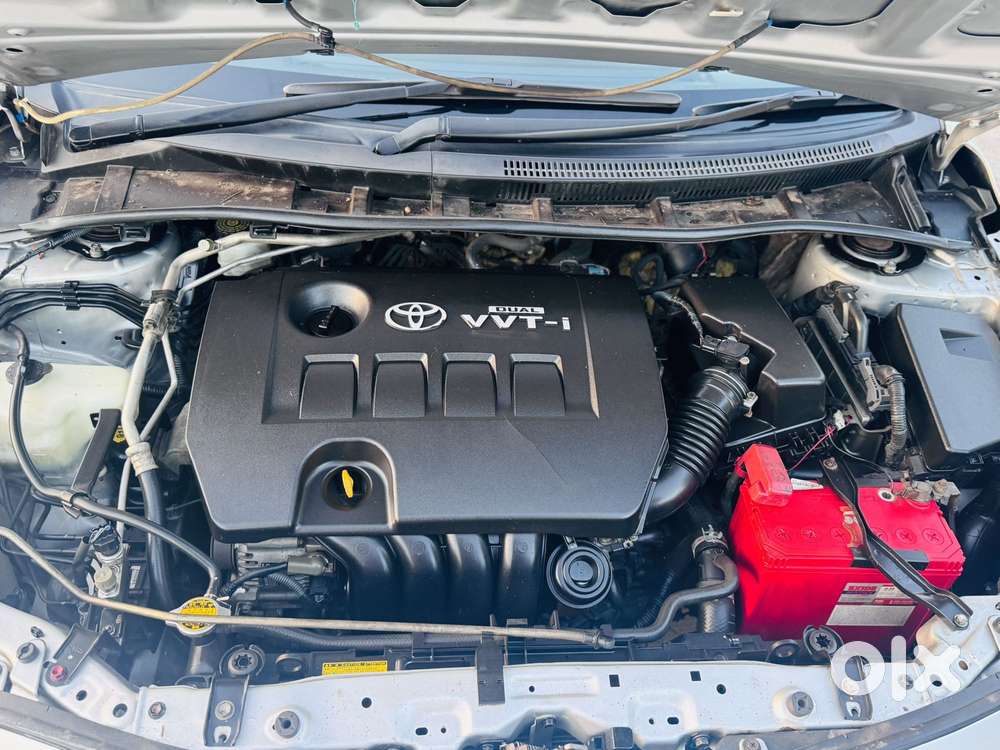 Toyota Corolla Altis 1.8 J, 2012, Petrol