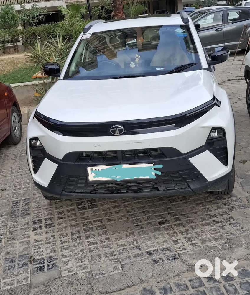 Tata Nexon Smart Plus S Sunroof 2025