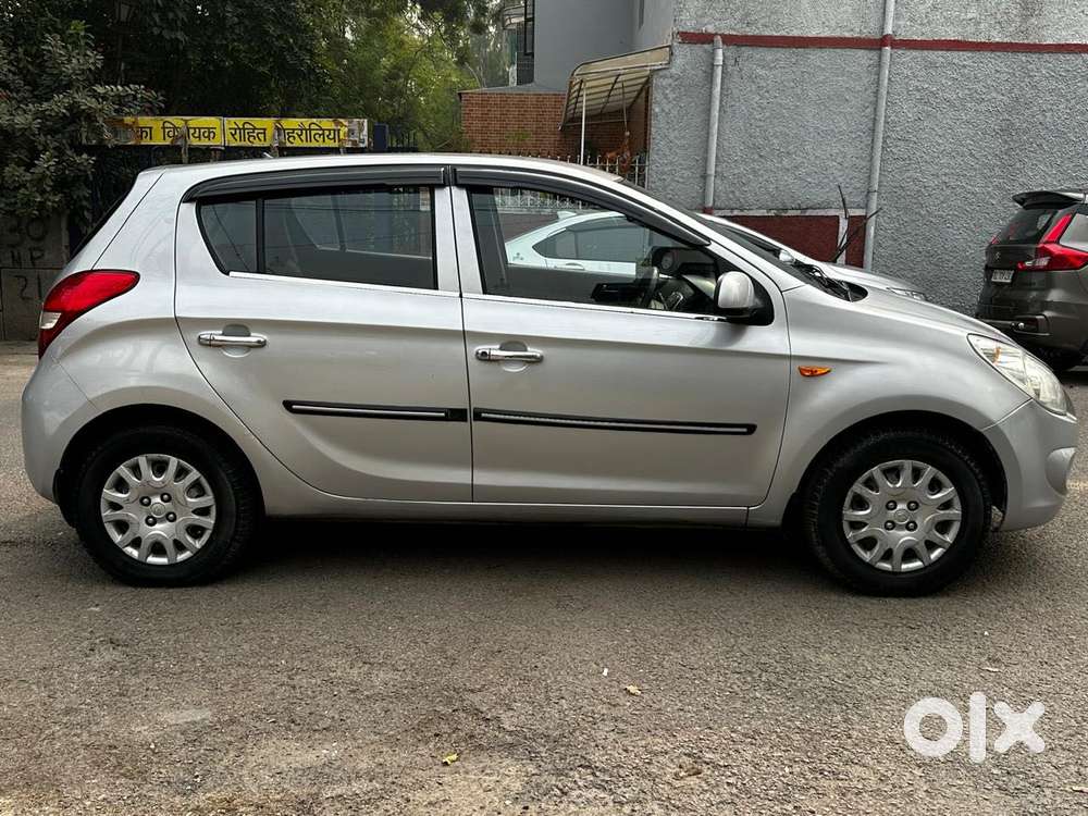Hyundai I20 2009-2011 Magna, 2012, Petrol