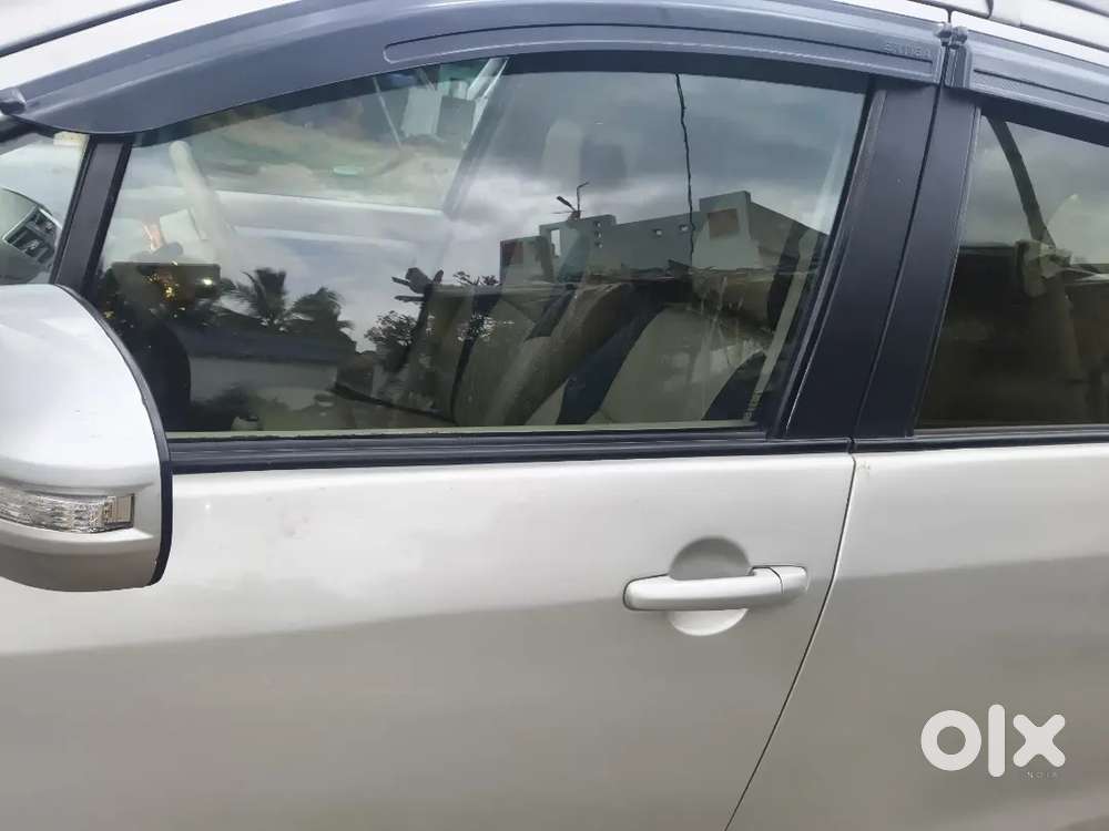 Maruti Suzuki Ertiga Diesel 2015
